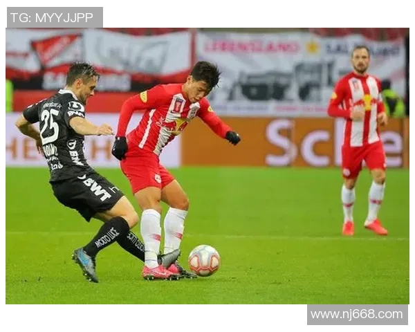 中国与韩国守门员对决分析谁能在比赛中扛起大旗